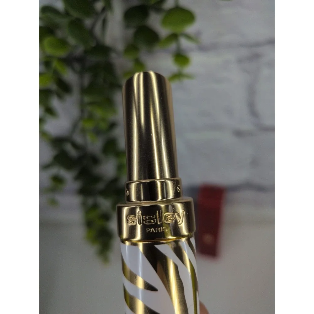 NIB WITH VELVET SLEEVE😍Sisley 13 Sheer Beverly Hills Lipstick Phyto-Rouge Shine
